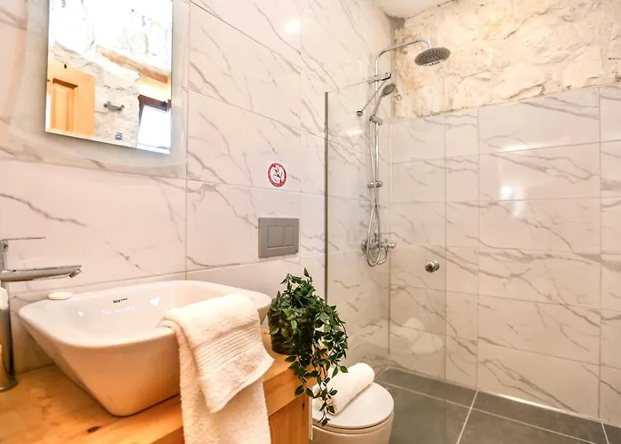 Kandybos Eco Farm Village