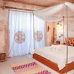 Hotel Kandybos Eco Farm Village *