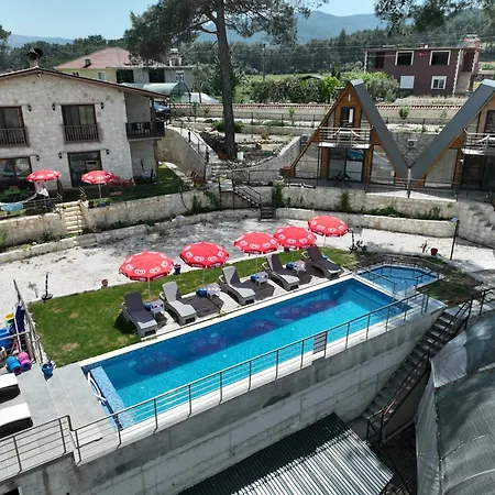 Kandybos Eco Farm Village * كاس