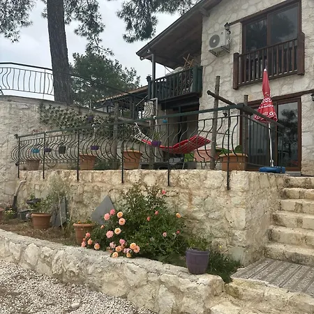 فندق Kandybos Eco Farm Village *