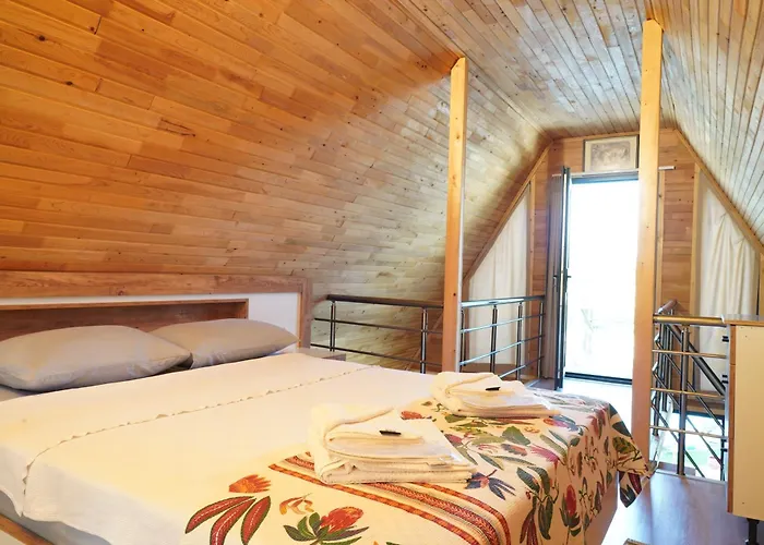 Kandybos Eco Farm Village