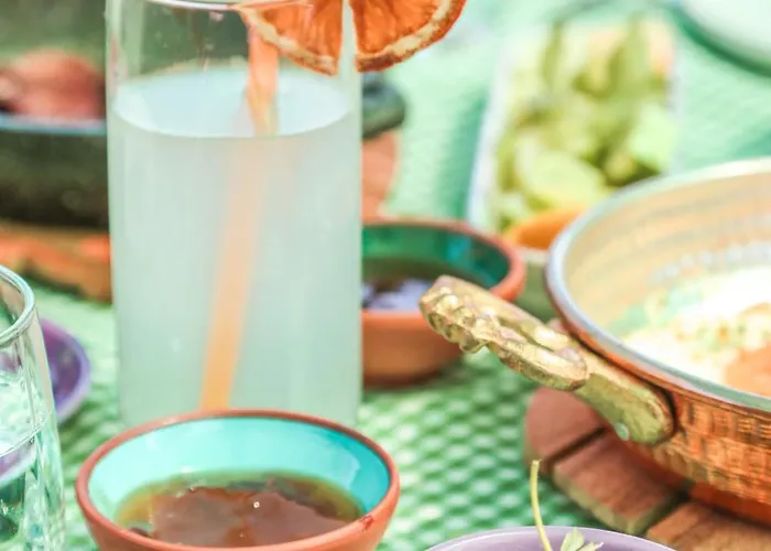 Kandybos Eco Farm Village *