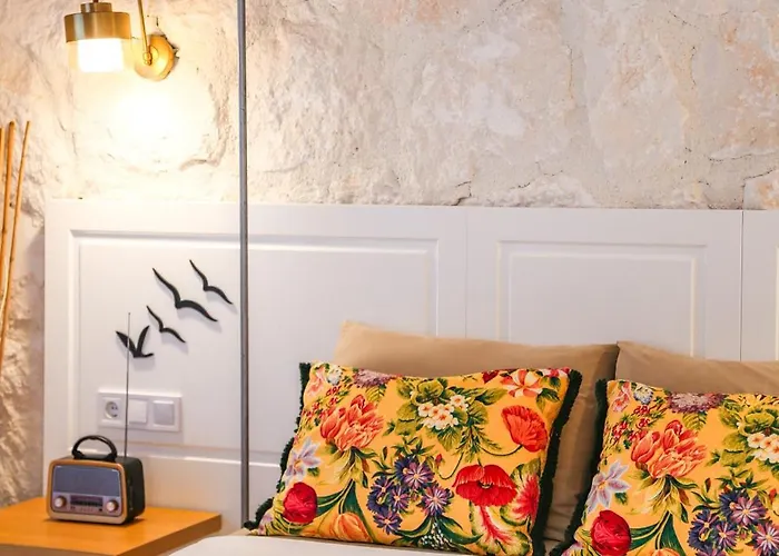 Kandybos Eco Farm Village Hotel *