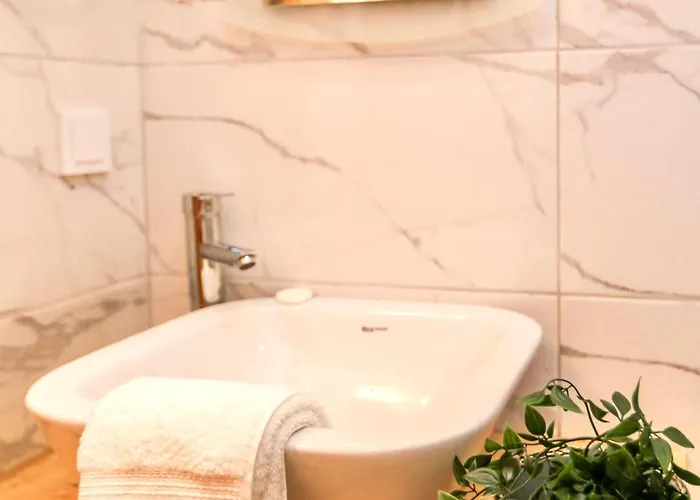 Kandybos Eco Farm Village *