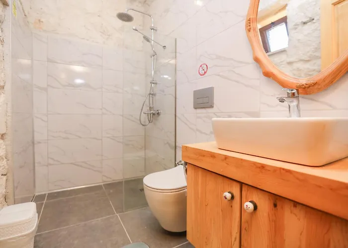 Kandybos Eco Farm Village *